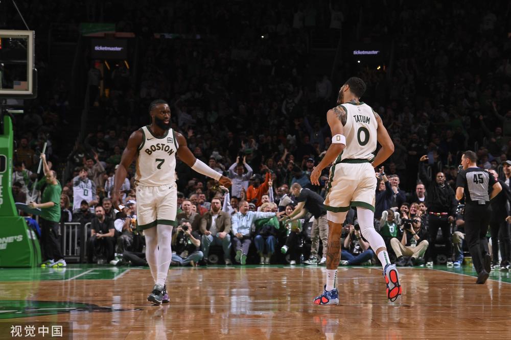 们走向成功 们走向成功