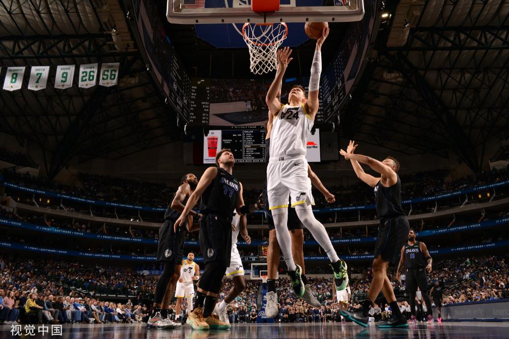 他此时的选 他此时的选