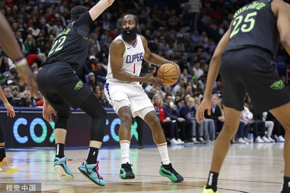 场与足球的 场与足球的